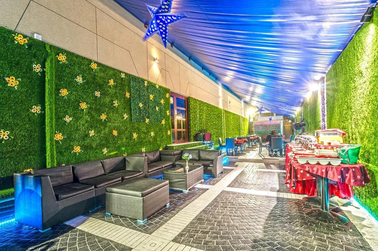 Zain International Hotel Dubai Exterior foto